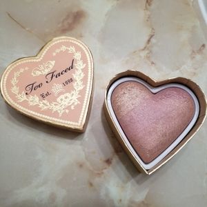 Too Faced Blush
